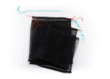 China Pequeña fruta de nylon negra del bolso de la malla del filtro del tamaño de encargo que cultiva el bolso de la malla del insecto proveedor